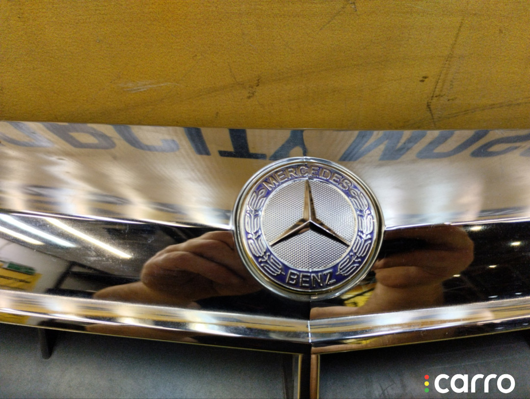 A2118801683 Решетка радиатора Mercedes-Benz E-Class 2007г. - фото №4