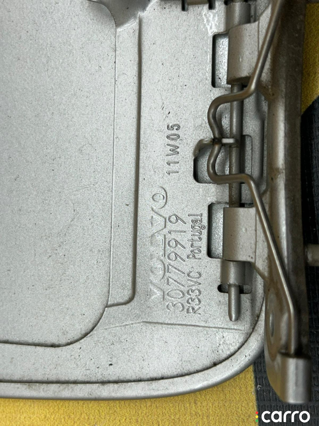 30779919 Лючок топливного бака VOLVO V50 2012г. - фото №3