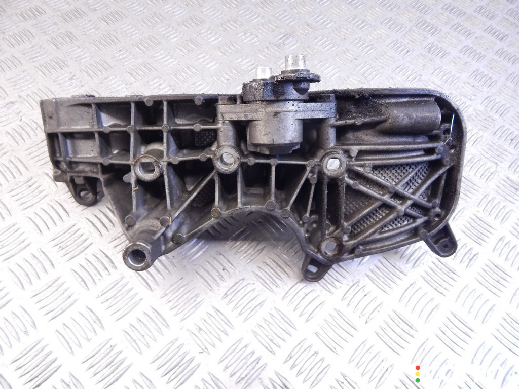 Кронштейн генератора RENAULT LAGUNA II 2003г. - фото №4