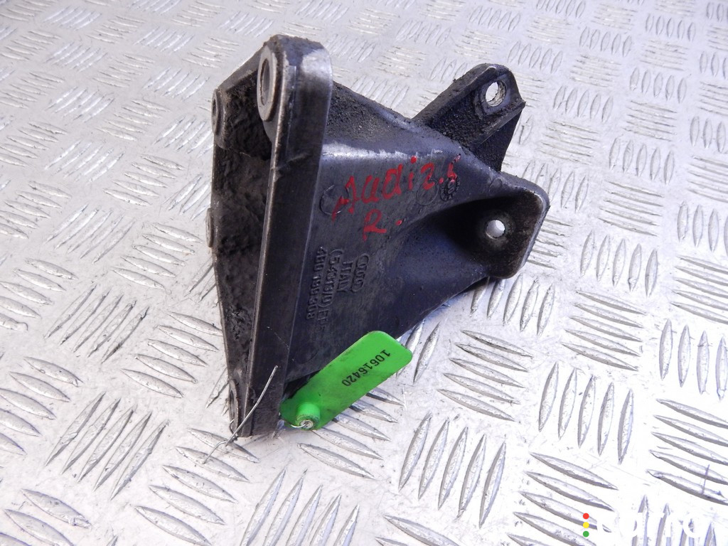 Кронштейн двигателя AUDI A6 (C5/B4) 2000г. - фото №3
