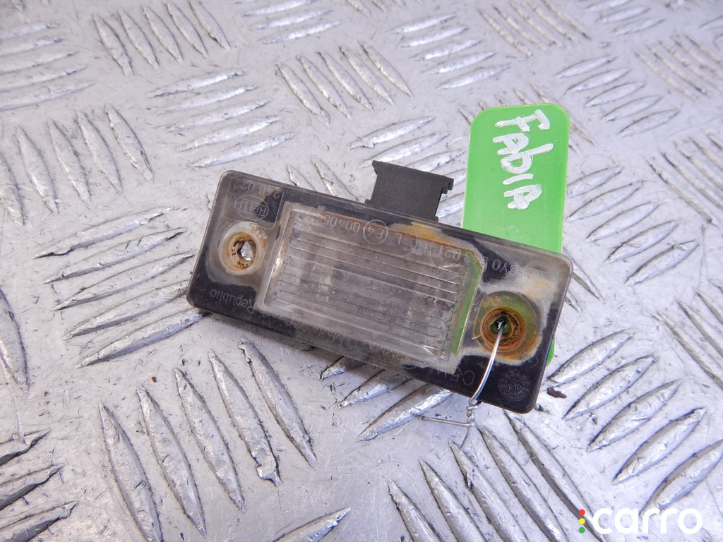 Подсветка номера SKODA FABIA 1 поколение ) 2000г. - фото №1