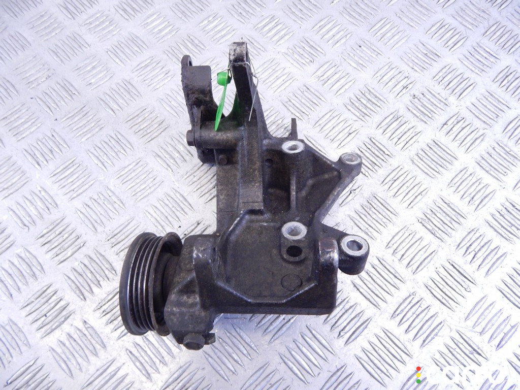Кронштейн гидроусилителя SUZUKI SWIFT 1999г. - фото №3