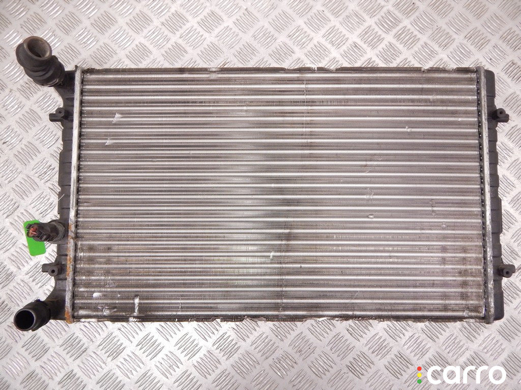 Радиатор (основной) AUDI A3 1998г. - фото №1