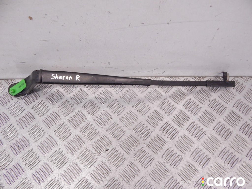 Щеткодержатель (поводок стеклоочистителя, дворник) VOLKSWAGEN SHARAN 2002г. - фото №1