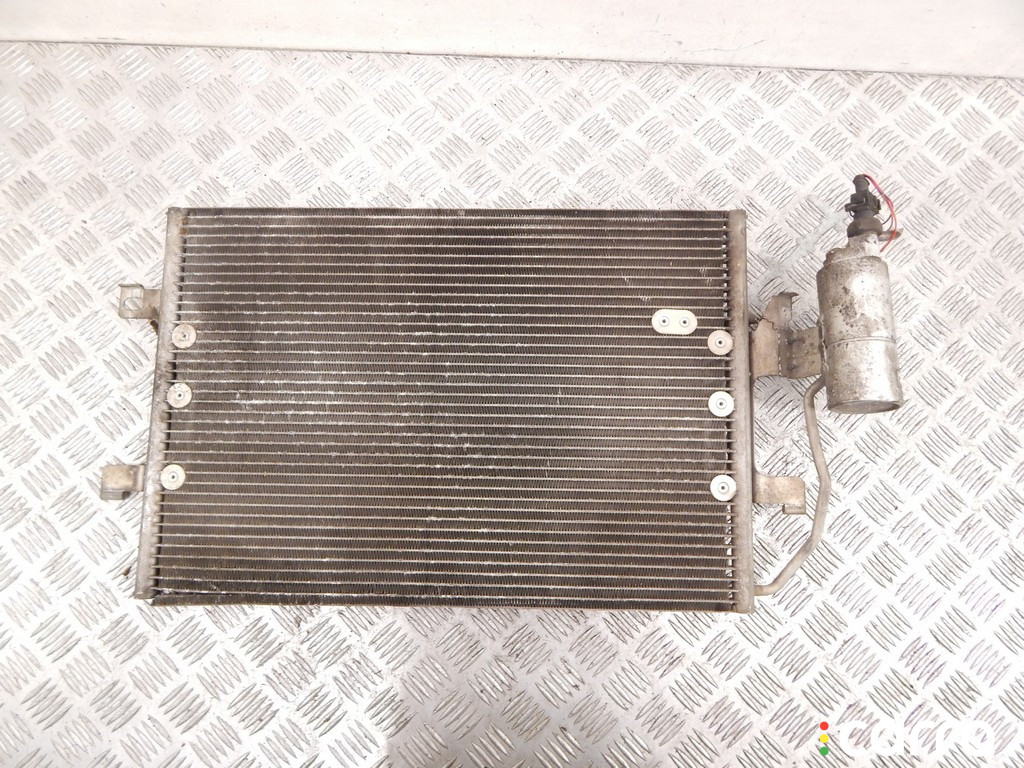 Радиатор кондиционера MERCEDES-BENZ VANEO (W414) 2002г. - фото №1
