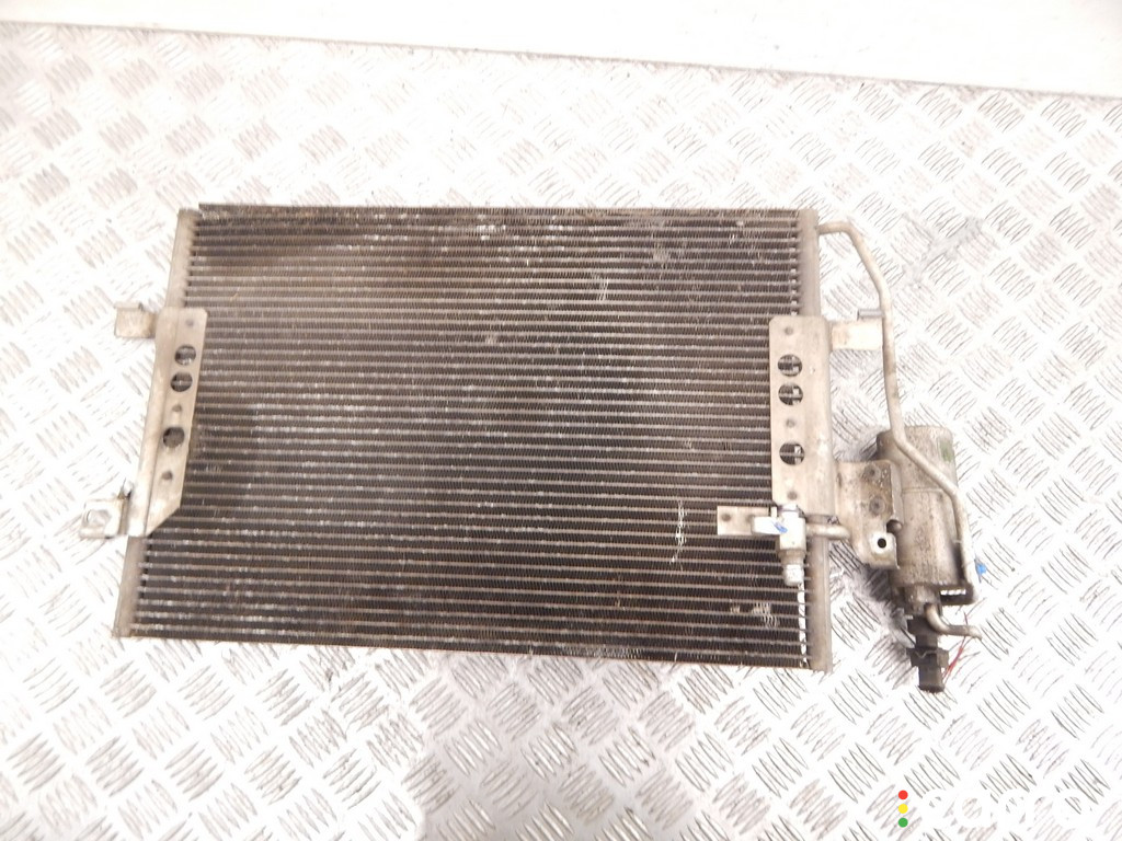 Радиатор кондиционера MERCEDES-BENZ VANEO (W414) 2002г. - фото №2
