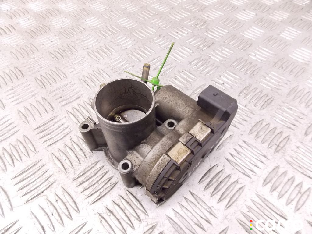 Заслонка дроссельная VOLKSWAGEN LUPO 2000г. - фото №1