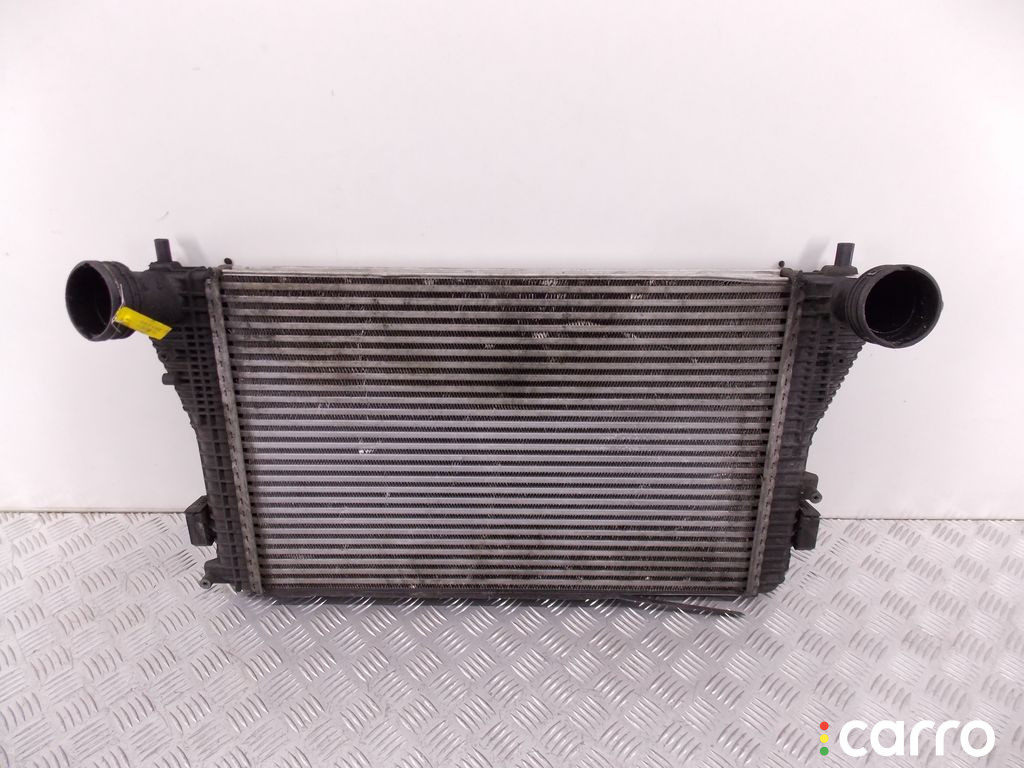 Интеркулер AUDI A3 2004г. - фото №1
