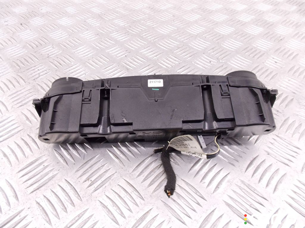Блок управления печки/климат-контроля MERCEDES-BENZ E-CLASS (W211) 2003г. - фото №2