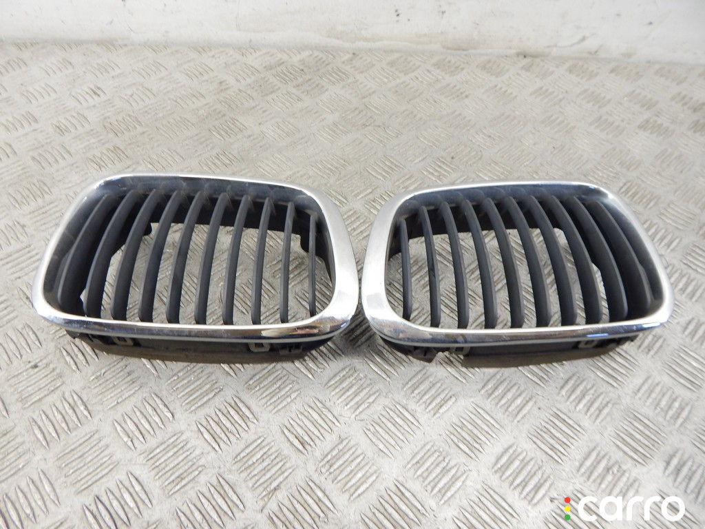 Решетка радиатора BMW 3-series (E46) 2003г. - фото №1