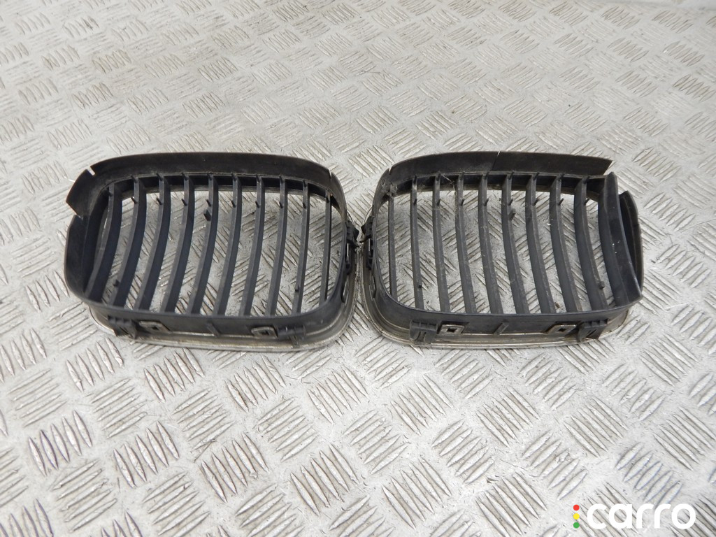 51138159315, 8159315 Решетка радиатора BMW 5-series (E39) 1999г. - фото №4