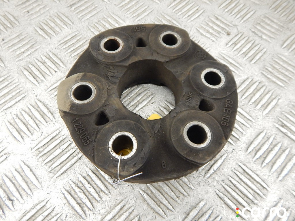 1229065, 26111229065, 26111227690, 1227690 Муфта кардана BMW 5-series (E39) 2000г. - фото №2