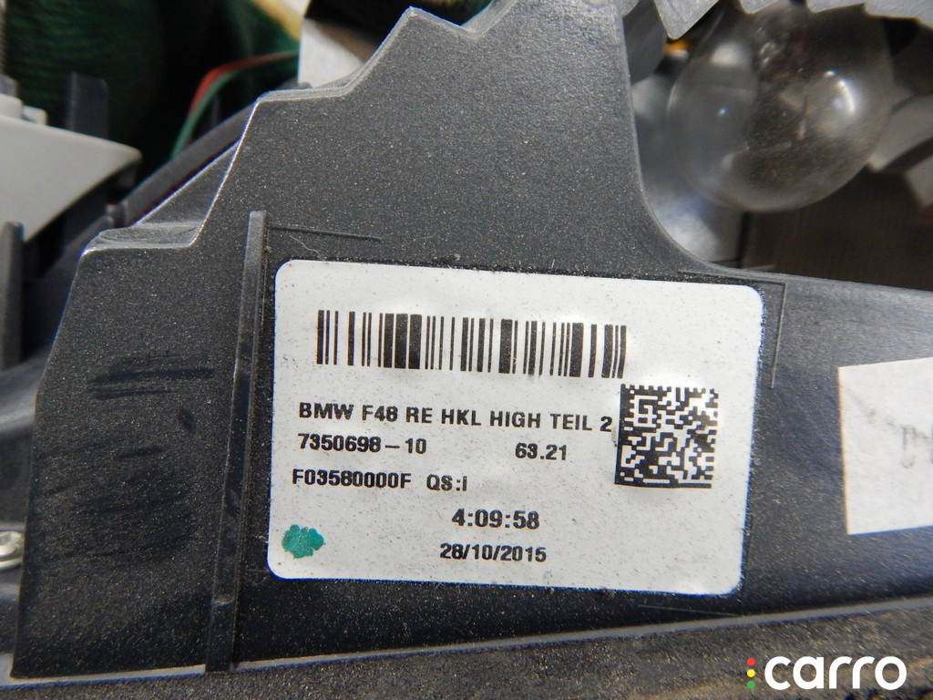 63217350698, 7350698, 63212710636, 2710636 Фонарь крышки багажника правый BMW X1-series (F48) 2015г. - фото №4