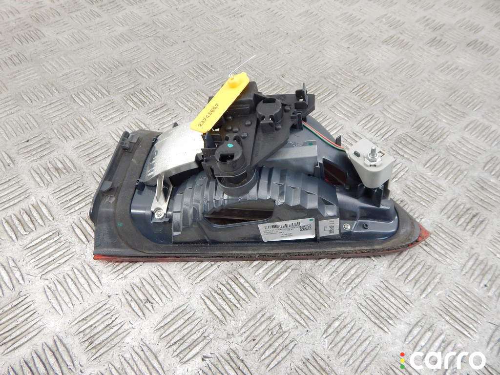 63217350697, 7350697, 63212710635, 2710635 Фонарь крышки багажника левый BMW X1-series (F48) 2015г. - фото №4