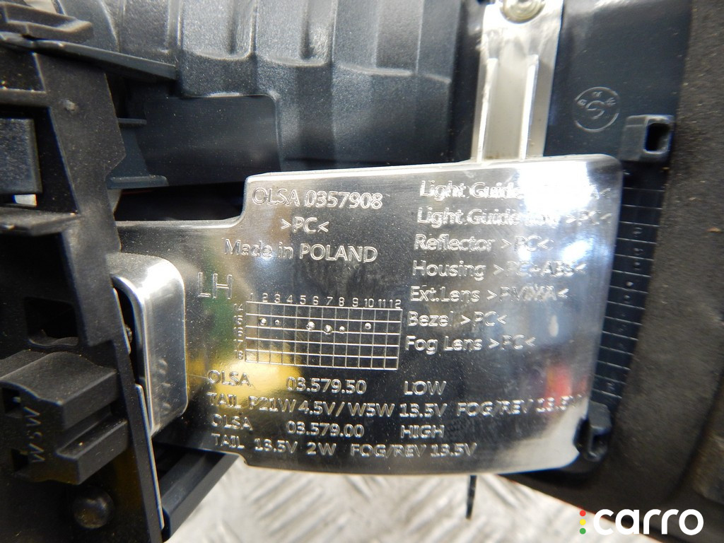 63217350697, 7350697, 63212710635, 2710635 Фонарь крышки багажника левый BMW X1-series (F48) 2015г. - фото №6