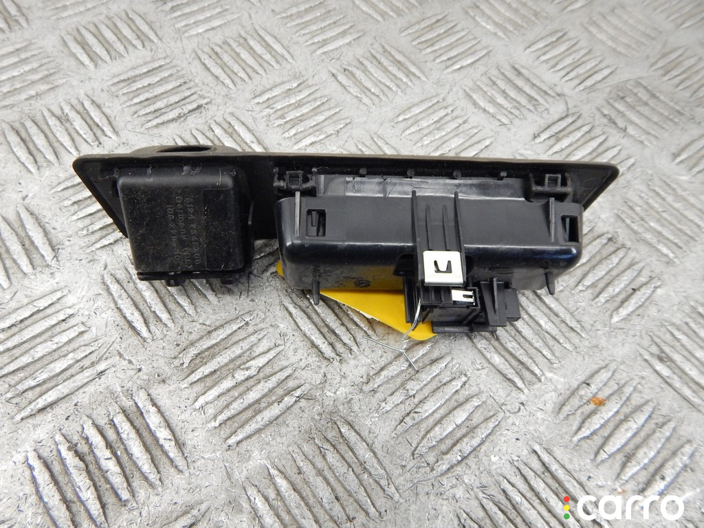 51247345700, 7345700, 51247463163, 7463163 Ручка открывания багажника BMW X1-series (F48) 2015г. - фото №2