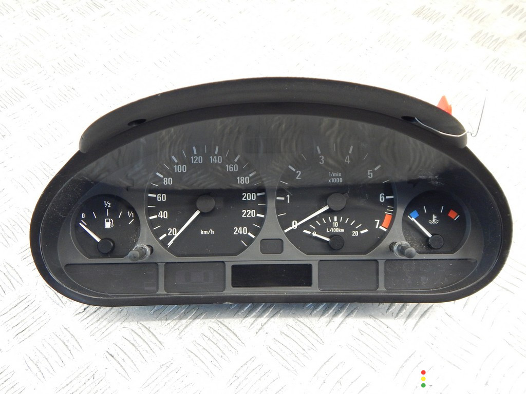 6911286, 62106940868, 6940868, 62104117729, 4117729, 62116985643, 6985643, 62116956969, 6956969, 62116932894, 6932894, 62116925386, 6925386, 62116931243, 6931243, 62116915237, 6915237, 62116911286, 62116910275, 6910275, 62116906888, 6906888, 62116902362, 6902362, 62116901921, 6901921, 62118387604, 8387604, 62118386092, 8386092, 62118381828, 8381828, 62118380144, 8380144 Щиток приборов (приборная панель) BMW 3-series (E46) 2004г. - фото №1