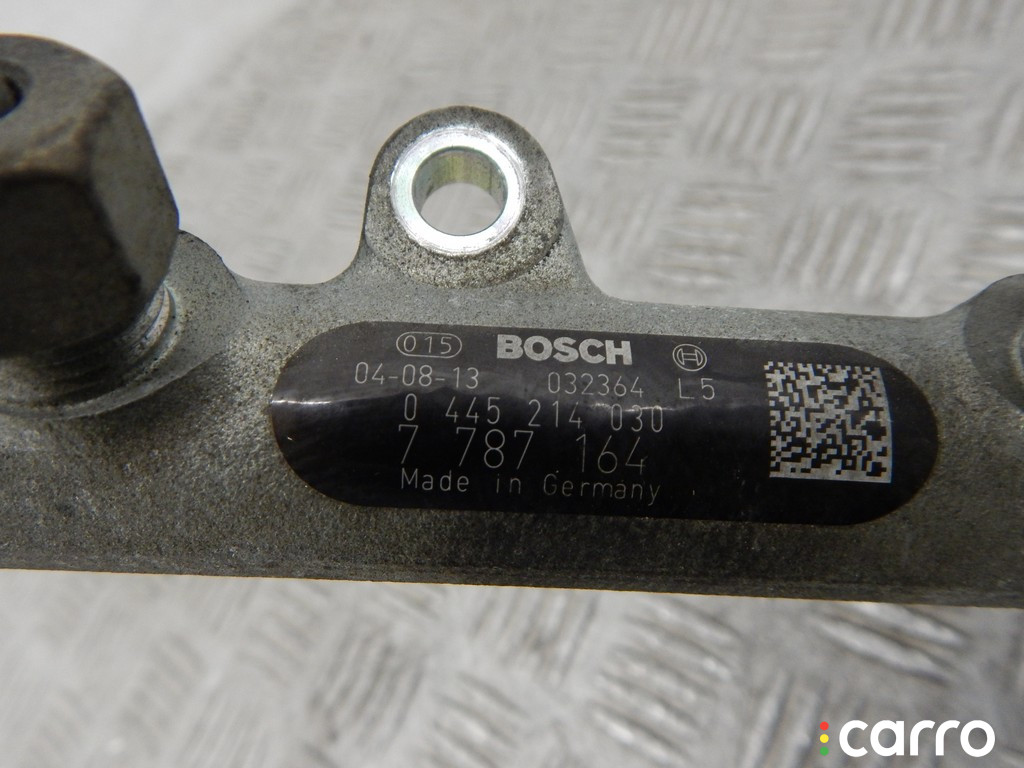 7787164, 13537787164, 13537805725, 7805725 Трубка топливная BMW 3-series (E46) 2004г. - фото №2