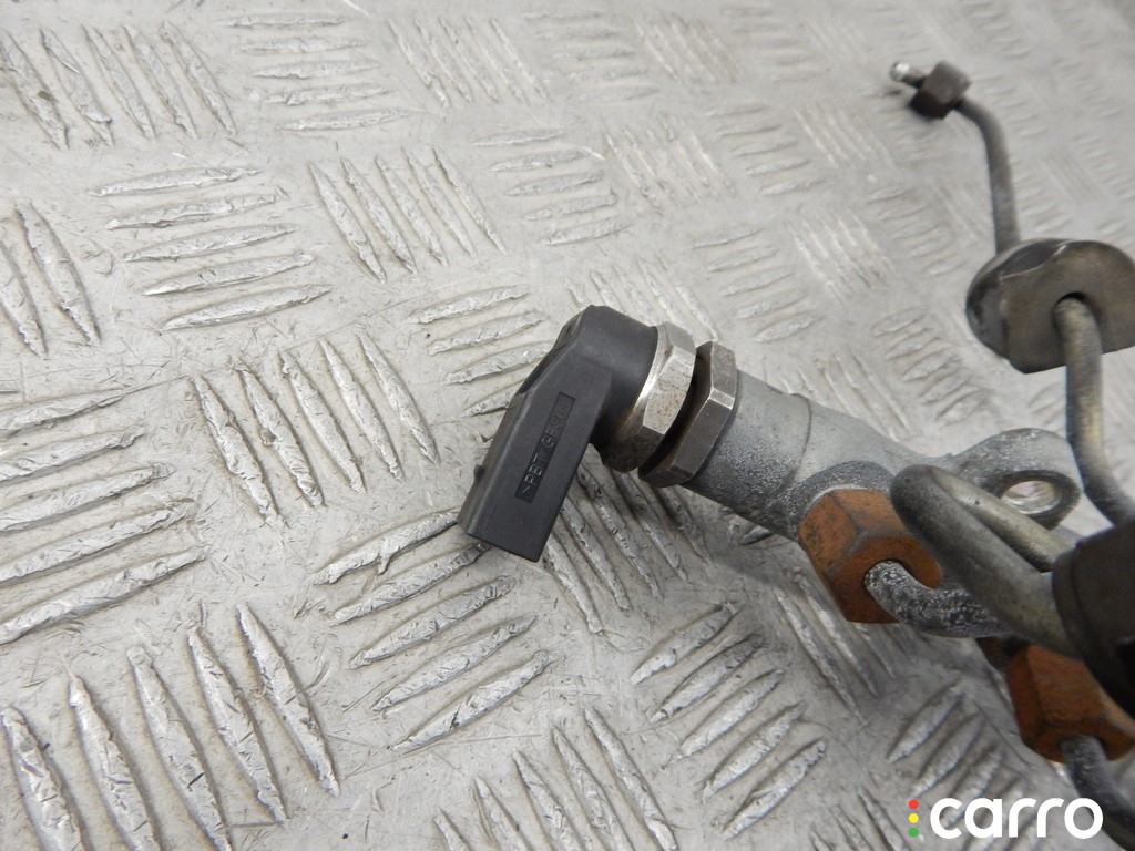 13517788679, 7788679, 13537805726, 7805726 Трубка топливная BMW X5-series (E53) 2004г. - фото №6
