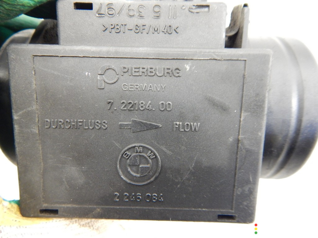 13622246084, 2246084 Расходомер воздуха BMW 5-series (E39) 1997г. - фото №3