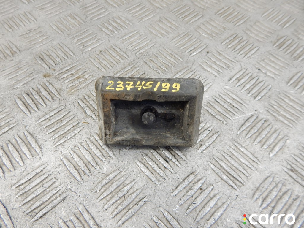 51718204244, 8204244, 51717001650, 7001650 Опора под домкрат (поддомкратная подушка) BMW X5-series (E53) 2004г. - фото №2