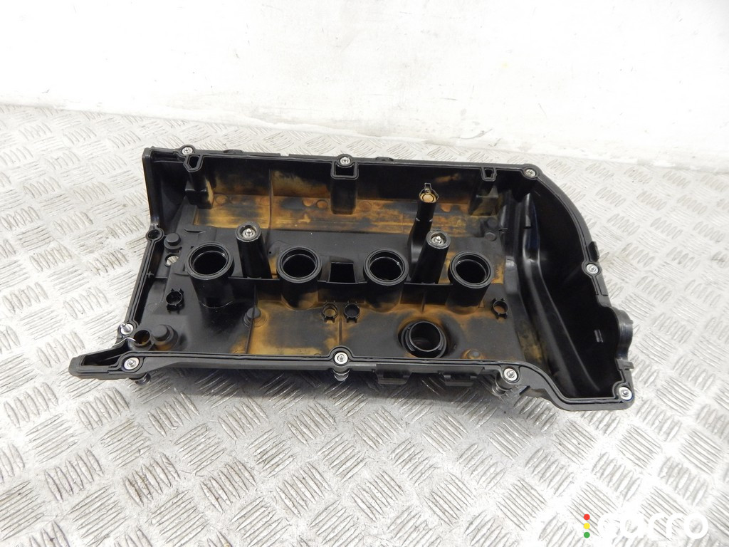 Клапанная крышка BMW 3-series (F30/31) 2014г. - фото №3