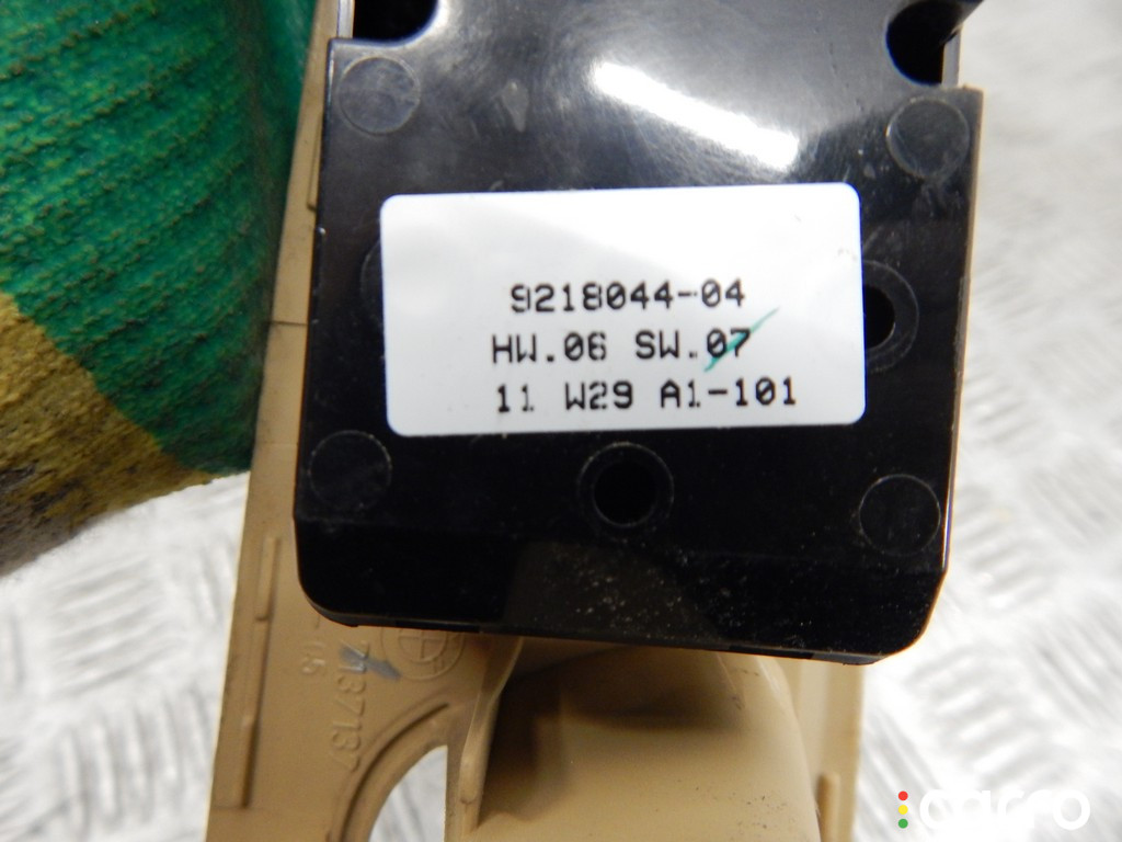 61319218044, 9218044, 61319122117, 9122117, 61319122121, 9122121 Блок управления стеклоподъемниками BMW X6-series (E71) 2011г. - фото №3