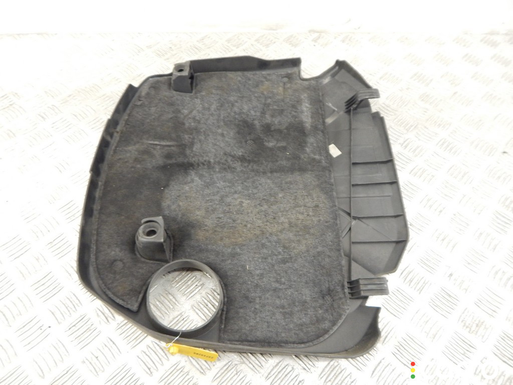 7810802, 7810800, 11147810800, 11147810802 Декоративная крышка двигателя BMW 3-series (F30/31) 2013г. - фото №2