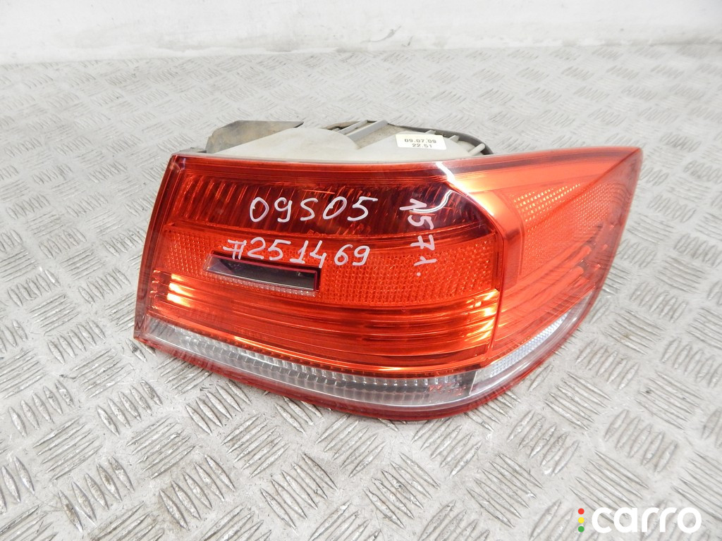 63217174404, 7174404, 63214428214, 4428214 Фонарь задний правый BMW 3-series (E90/91/92) 2009г. - фото №1