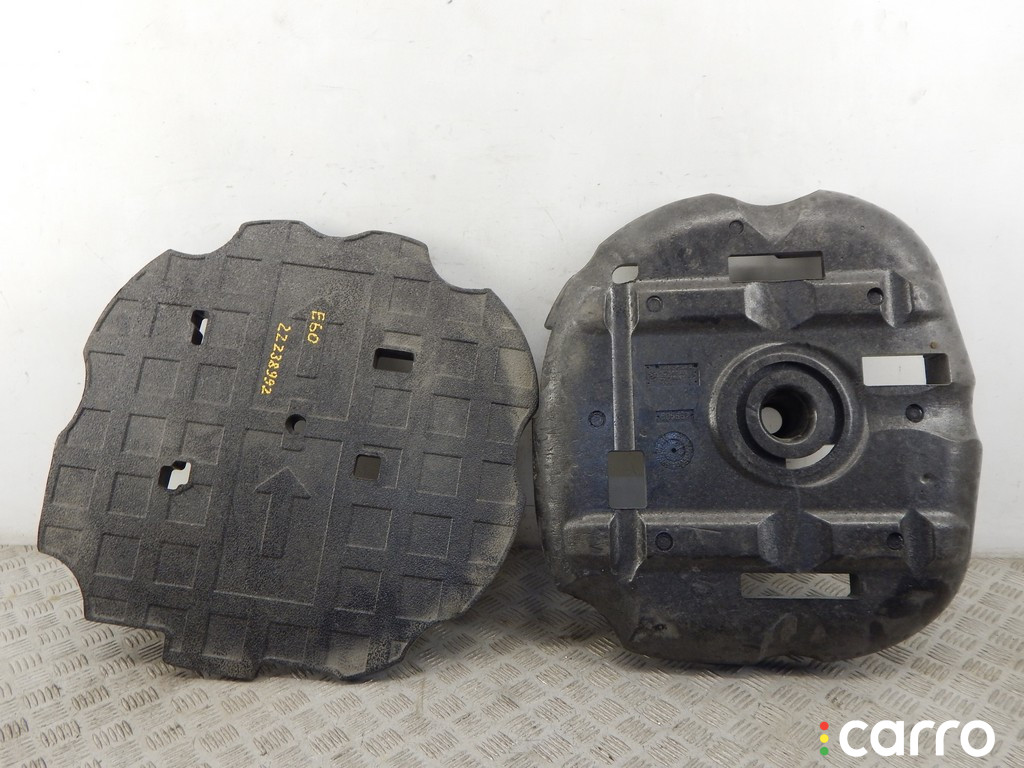 65126916988, 6916988, 65129120060, 9120060 Ниша запасного колеса BMW 5-series (E60/61) 2003г. - фото №3