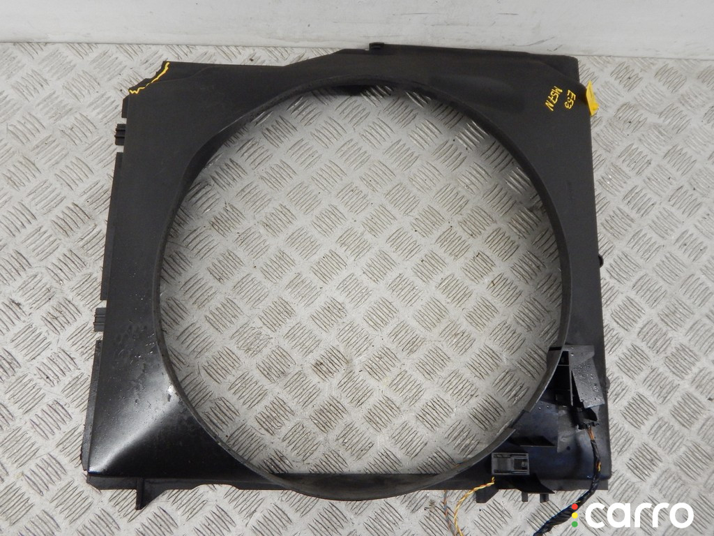 17117801204, 7801204, 17112248725, 2248725 Диффузор вентилятора BMW X5-series (E53) 2006г. - фото №1