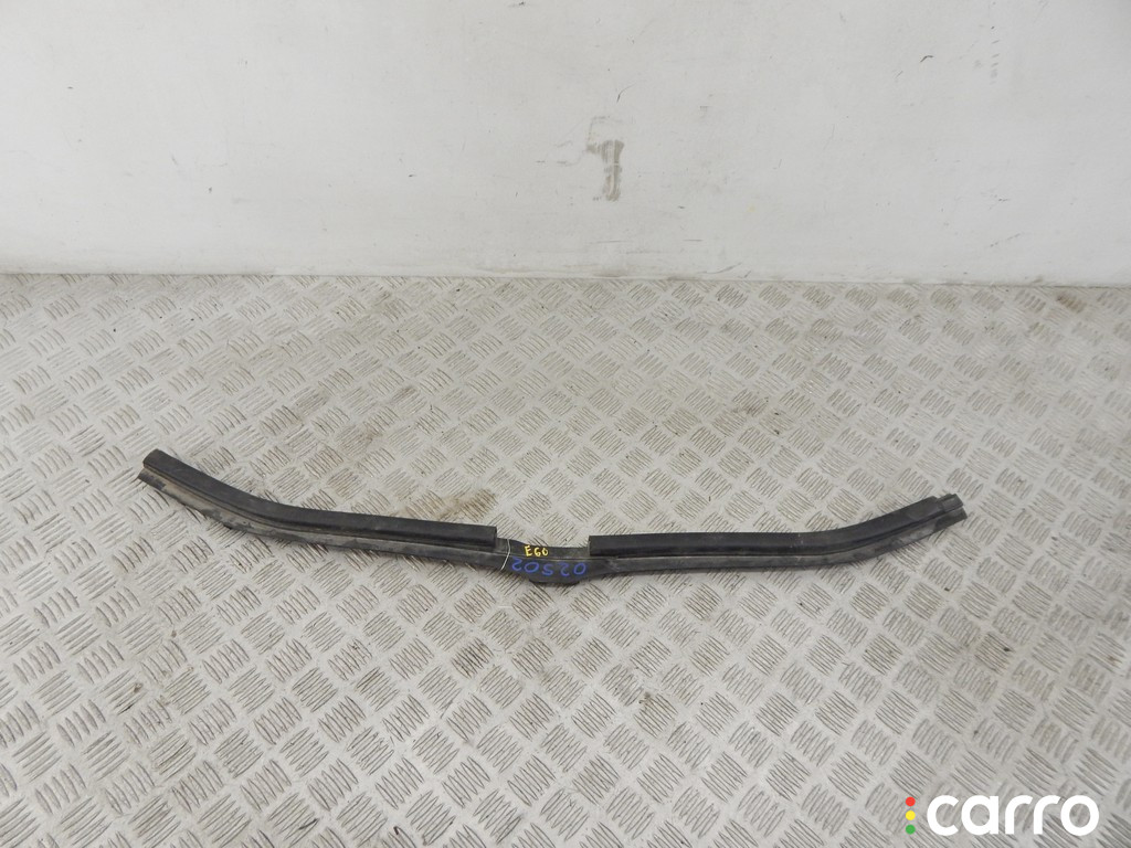 51117063835, 7063835 Кронштейн крепления бампера переднего BMW 5-series (E60/61) 2003г. - фото №1