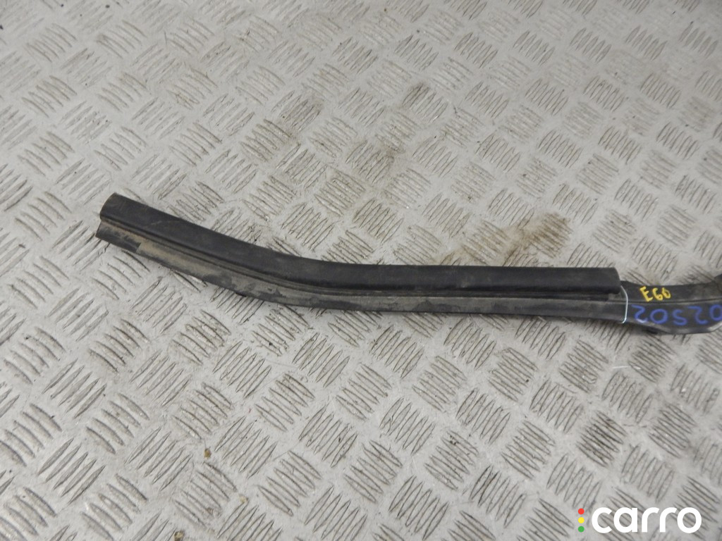 51117063835, 7063835 Кронштейн крепления бампера переднего BMW 5-series (E60/61) 2003г. - фото №2