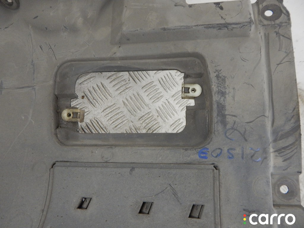 51717186727, 7186727 Защита арок передняя левая (подкрылок) BMW 5-series (F10/11) 2014г. - фото №10
