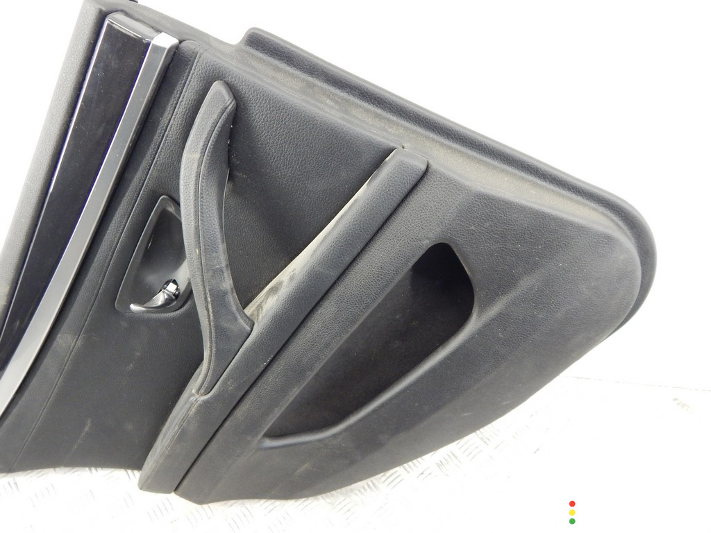 Обшивка двери задней левой (дверная карта) BMW 5-series (F10/11) 2014г. - фото №3