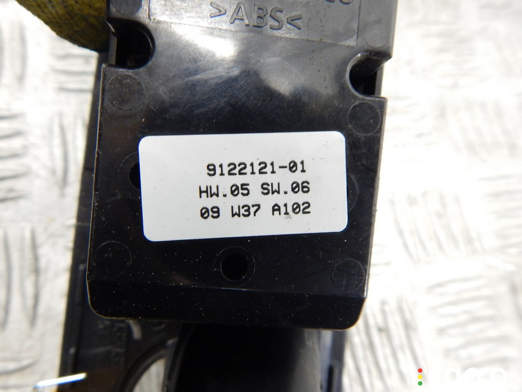 61319218044, 9218044, 61319122117, 9122117, 61319122121, 9122121 Блок управления стеклоподъемниками BMW X5-series (E70) 2009г. - фото №2