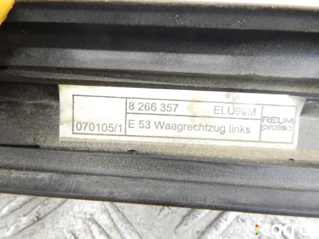 51168266357, 8266357 Шторка двери BMW X5-series (E53) 2004г. - фото №3
