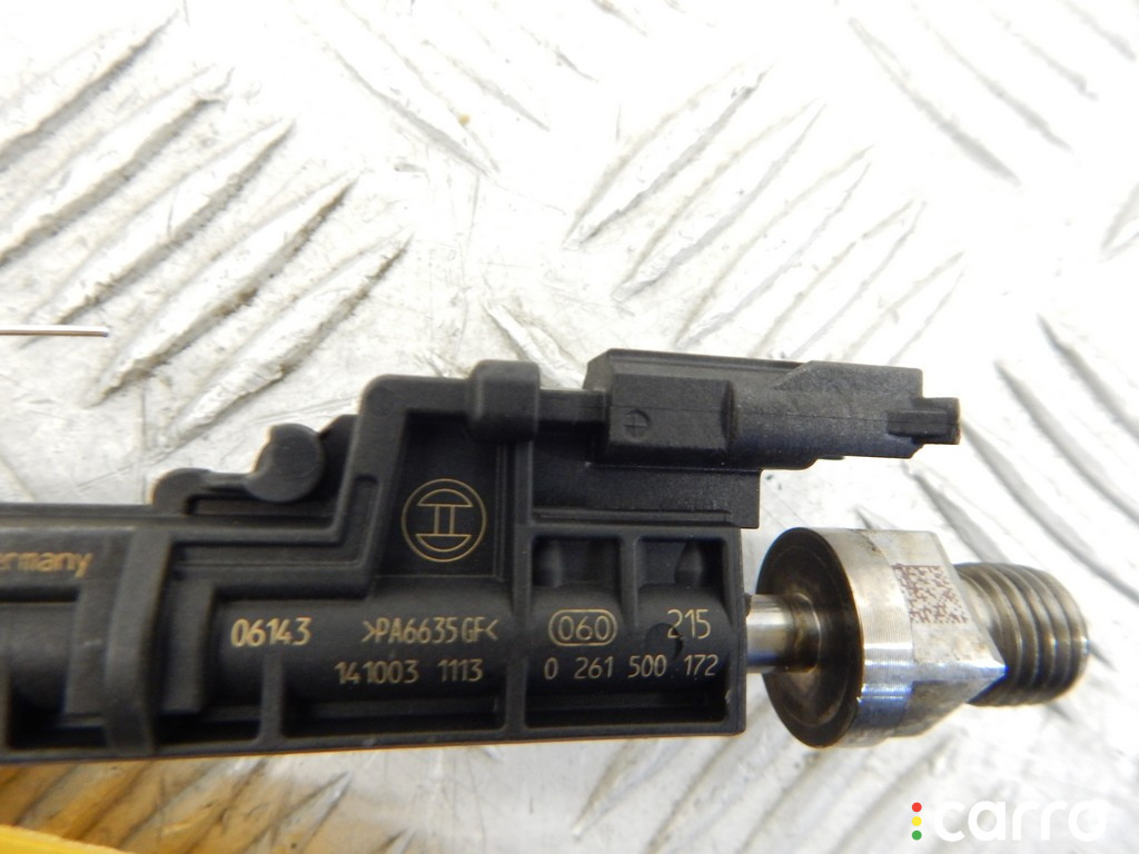 13647639994, 7639994 Форсунка BMW 5-series (F10/11) 2014г. - фото №4