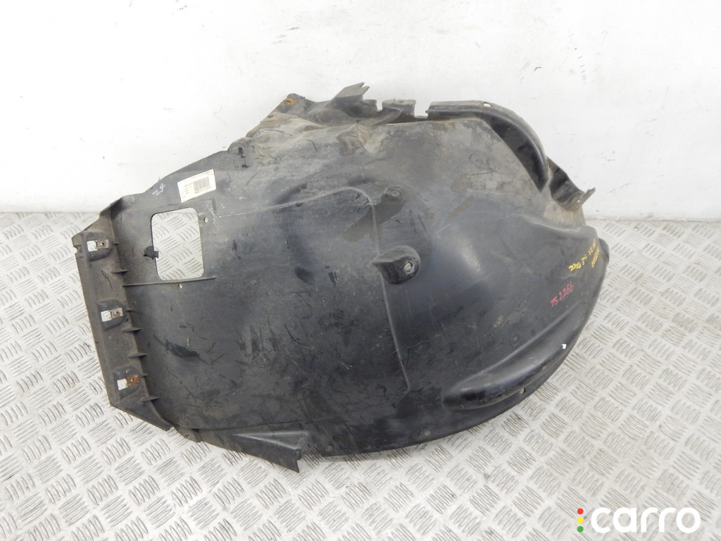 51718046305, 8046305 Защита арок передняя левая (подкрылок) BMW X5-series (E70) 2008г. - фото №4