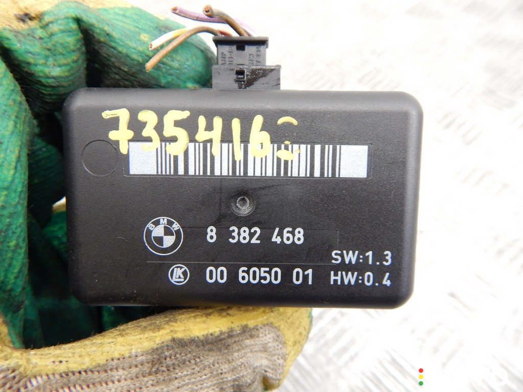 8363430, 61358382468, 6904012, 8382468, 61356904012, 61350141224, 0141224, 61358363430, 61358379374, 8379374 Датчик дождя BMW 5-series (E39) 1999г. - фото №2