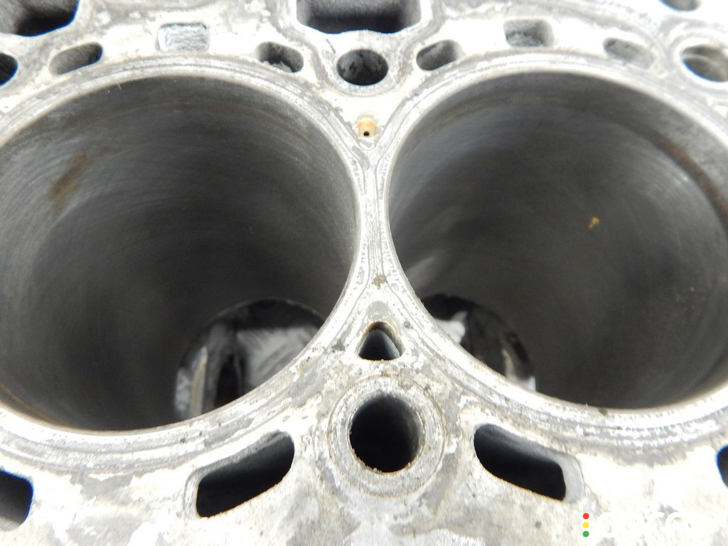 11112234436, 2234436 Блок цилиндров BMW 5-series (F10/11) 2011г. - фото №3