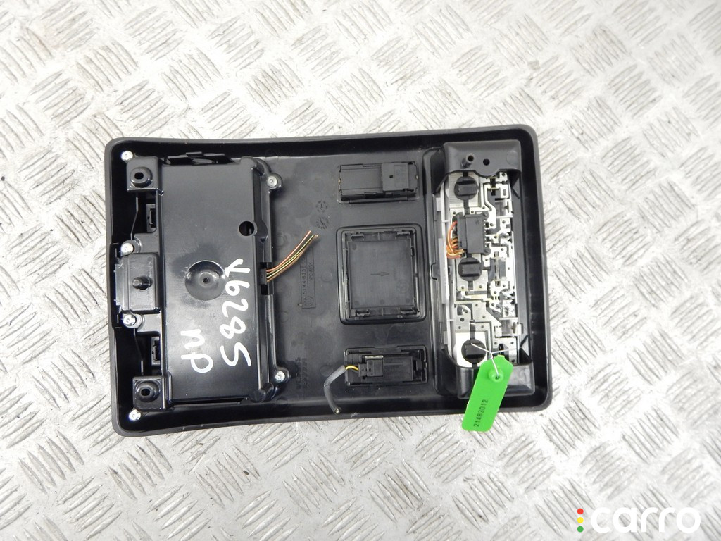 63318364929, 63316962046, 6962046, 8364929 Фонарь салона (плафон) BMW X5-series (E53) 2005г. - фото №2