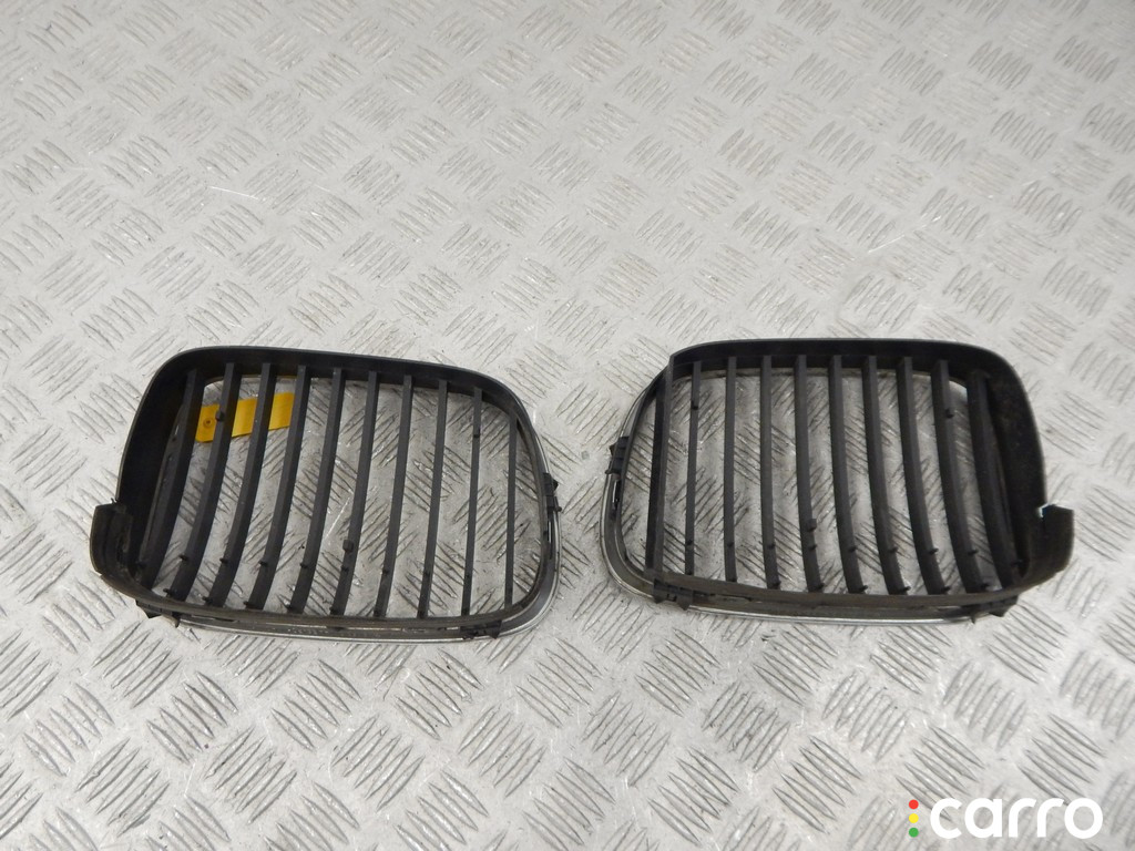 Решетка радиатора BMW 5-series (E39) 2000г. - фото №2