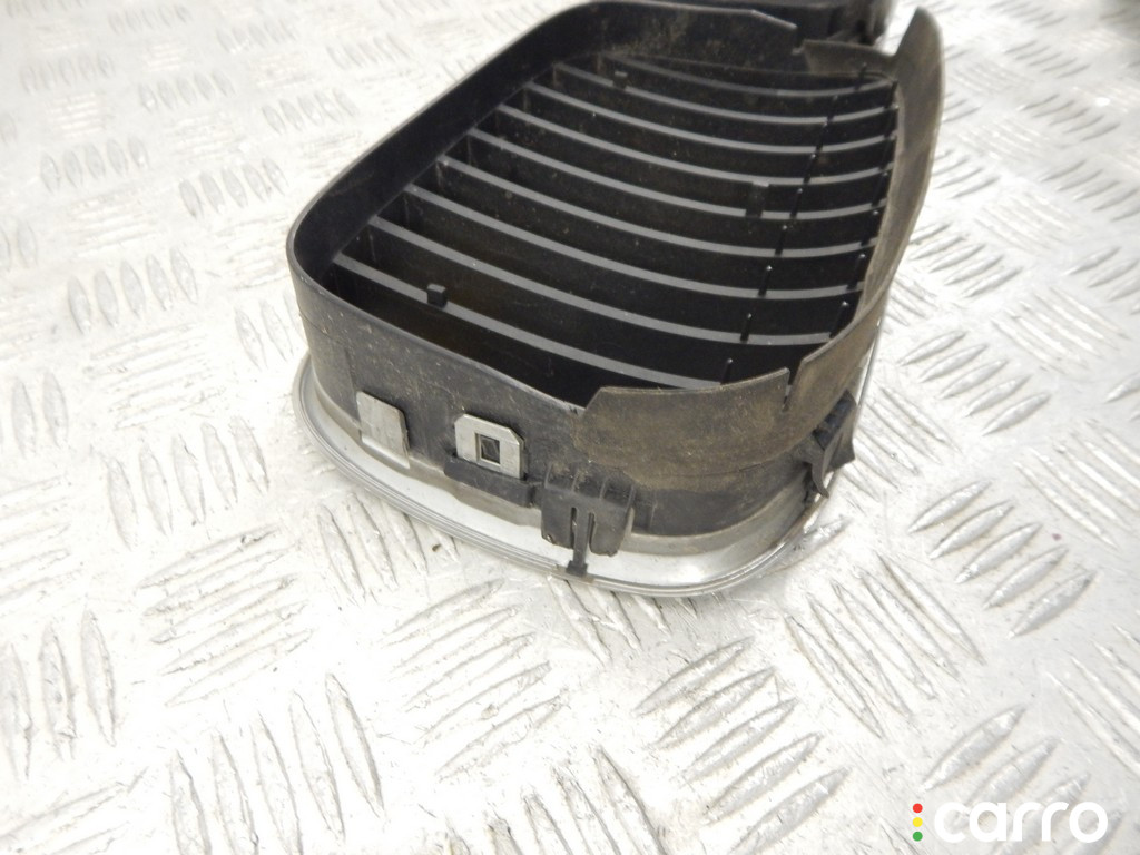 Решетка радиатора BMW 5-series (E39) 2000г. - фото №6
