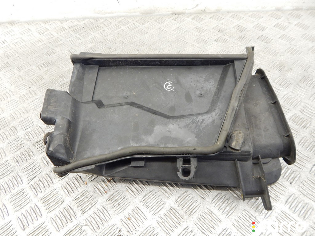 8379625, 64318379625, 64318364772, 8364772 Корпус салонного фильтра BMW 5-series (E39) 1998г. - фото №4