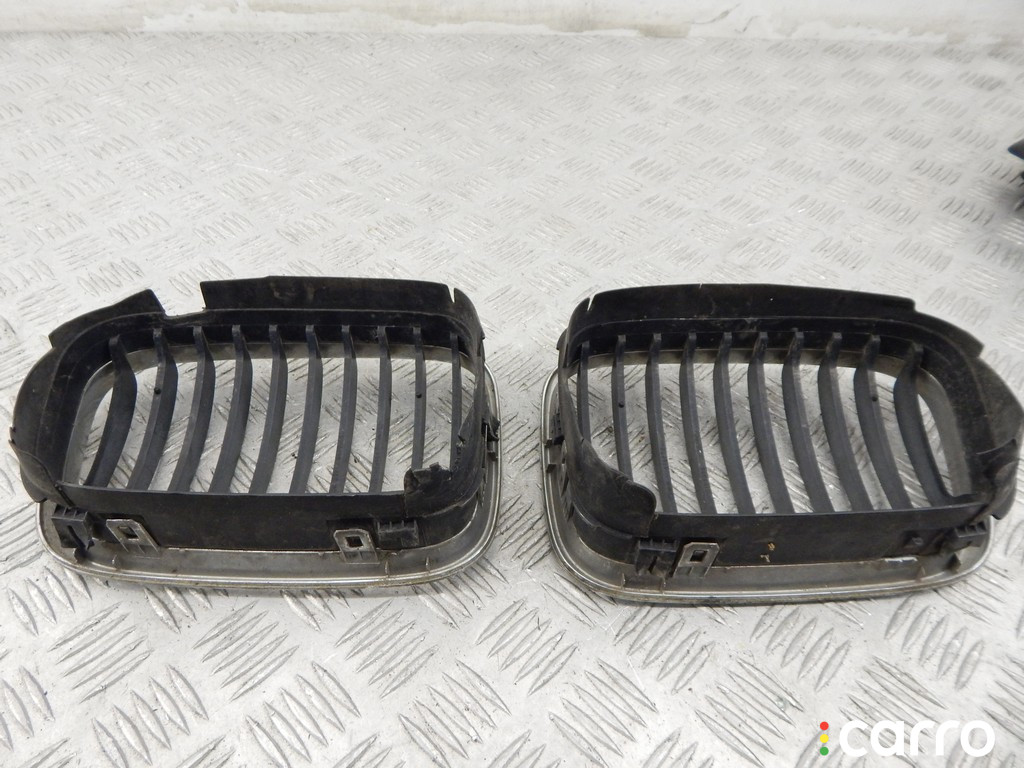 Решетка радиатора BMW 3-series (E46) 1999г. - фото №2
