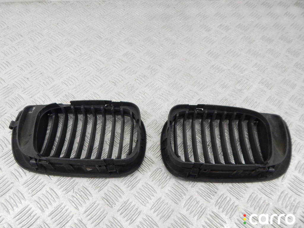 Решетка радиатора BMW 3-series (E46) 2003г. - фото №2