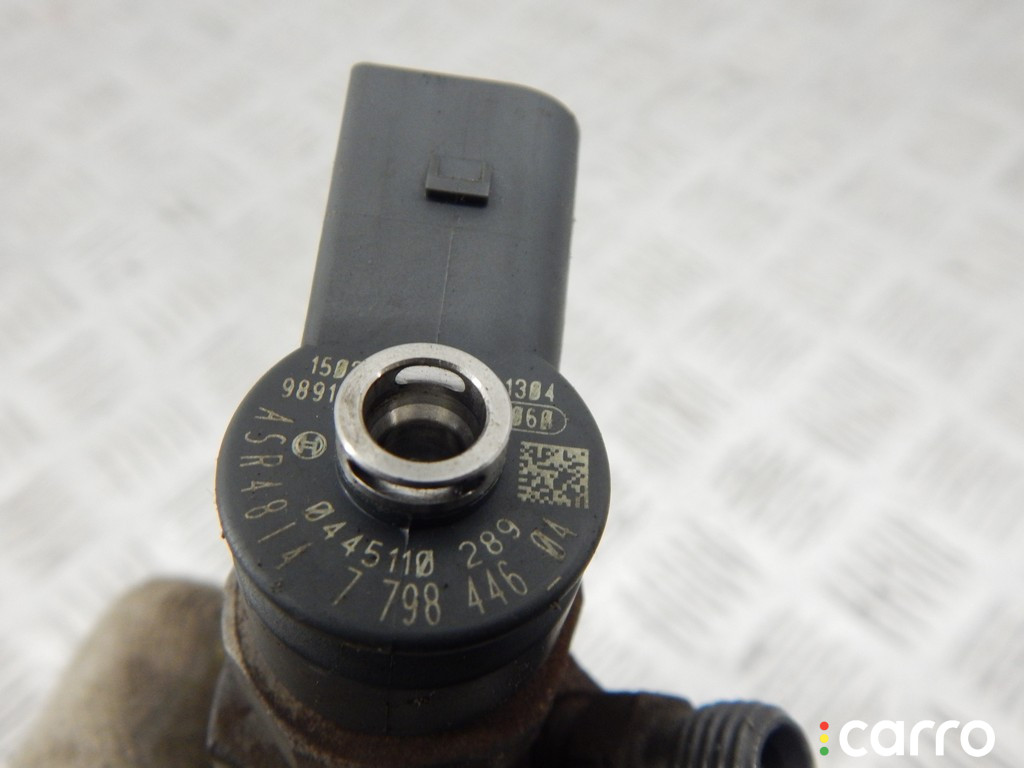 7798446, 13537798446 Форсунка BMW 1-series (E87) 2009г. - фото №2