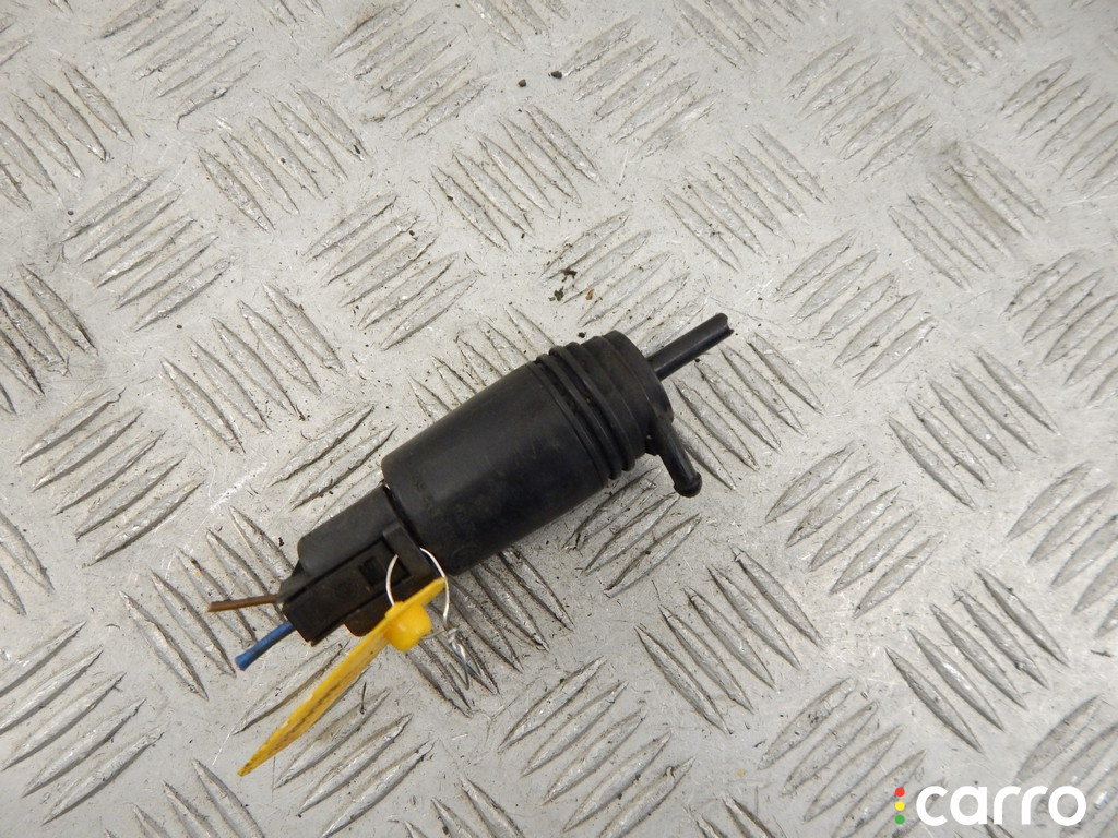 8362154, 8377612, 67128377612, 67128362154, 67120154873, 0154873 Насос (моторчик) омывателя стекла BMW 5-series (E39) 1998г. - фото №2