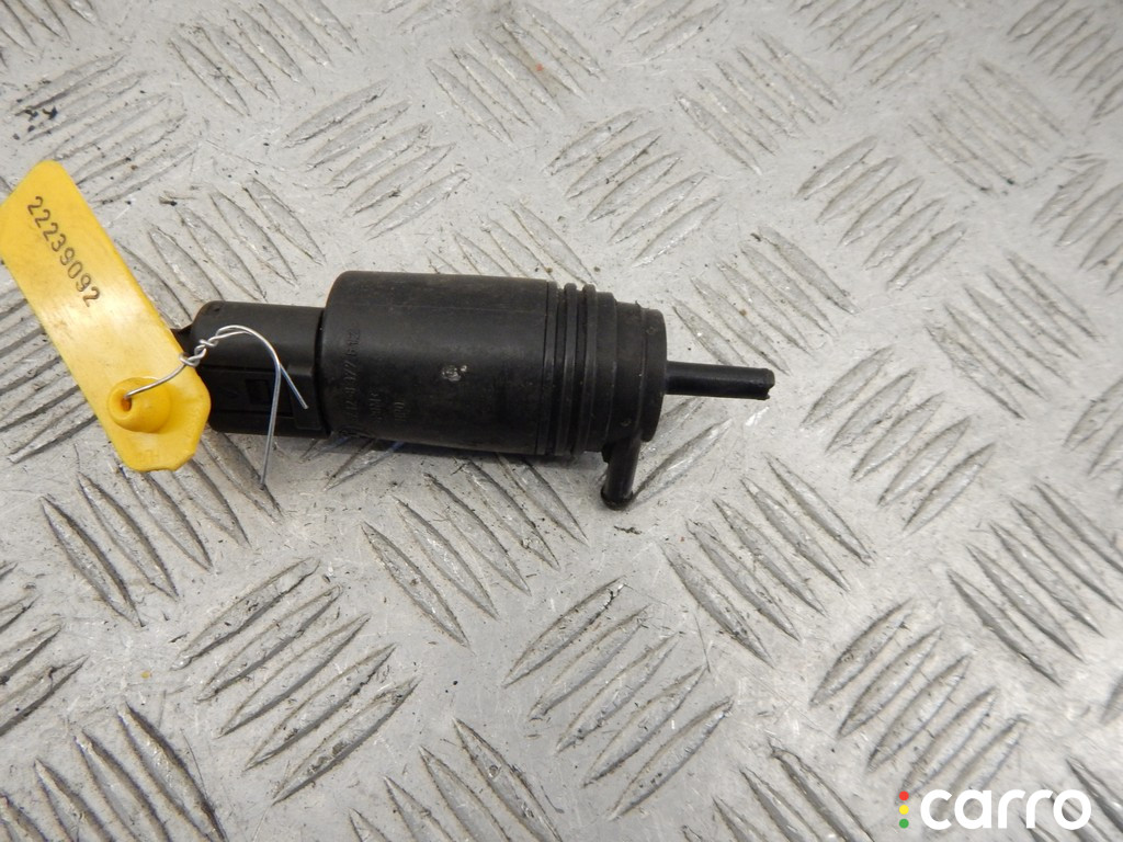 8362154, 8377612, 67128377612, 67128362154, 67120154873, 0154873 Насос (моторчик) омывателя стекла BMW 5-series (E39) 2002г. - фото №1
